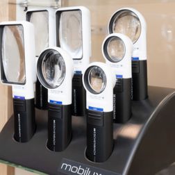 Eschenbach Lupen mit Licht | Augenoptik Thomas Wünsche - Görlitz