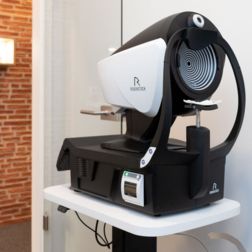 DNEye® Scanner Rodenstock-Technologie | Augenoptik Thomas Wünsche - Görlitz